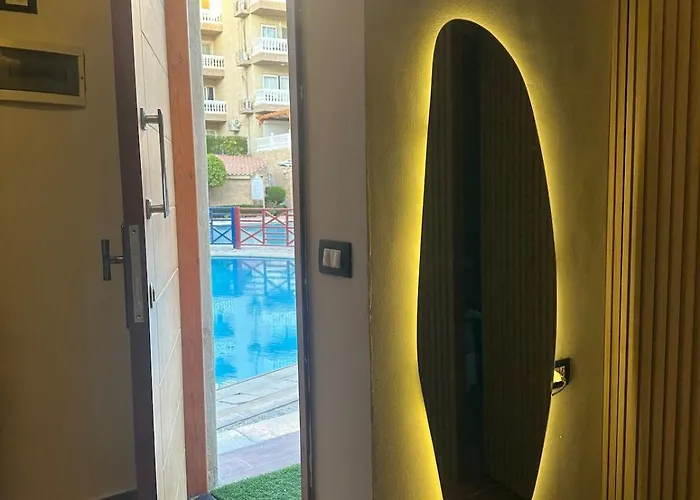 Apartment Moonlight Poolside *